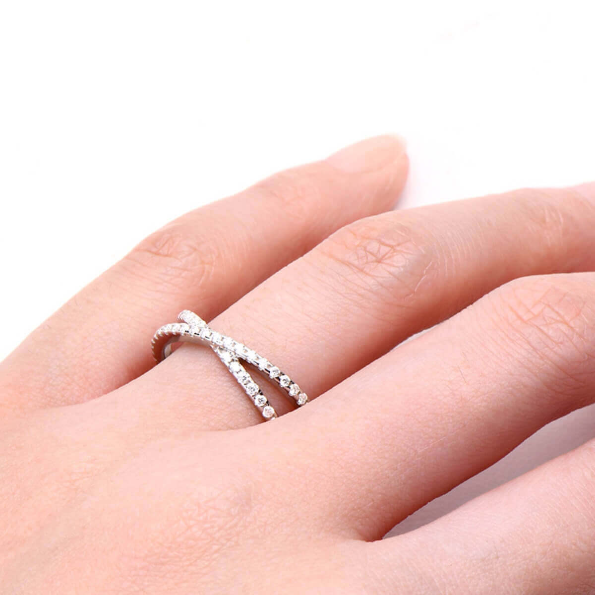 Criss Cross Diamond Ring